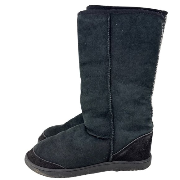 Ugg Original Black Tall Boots with Sheepskin Lining & Braided Back Detail - men' - Picture 3 of 6
